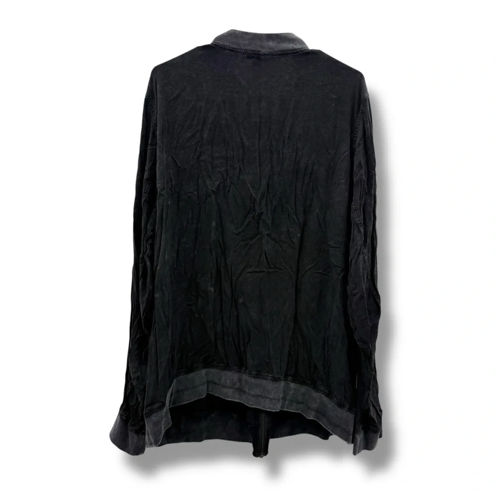 Torrid NWT Chills Bomber Jacket‎ Women’s Size 4X Black Wash Long Sleeve Full Zip